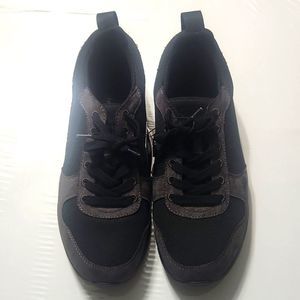 Banana Republic Mesh Trainer Sneaker